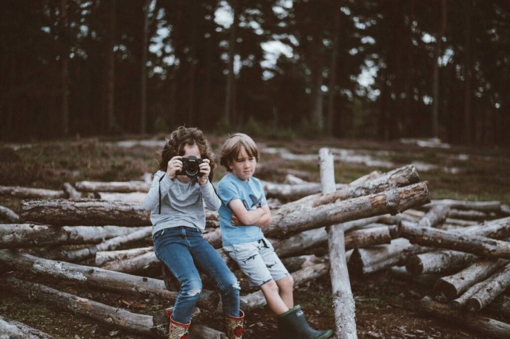 Sibling Photography poses